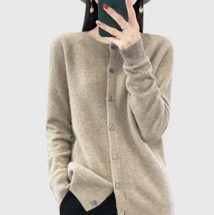 Sarah | Comfortable Cardigan